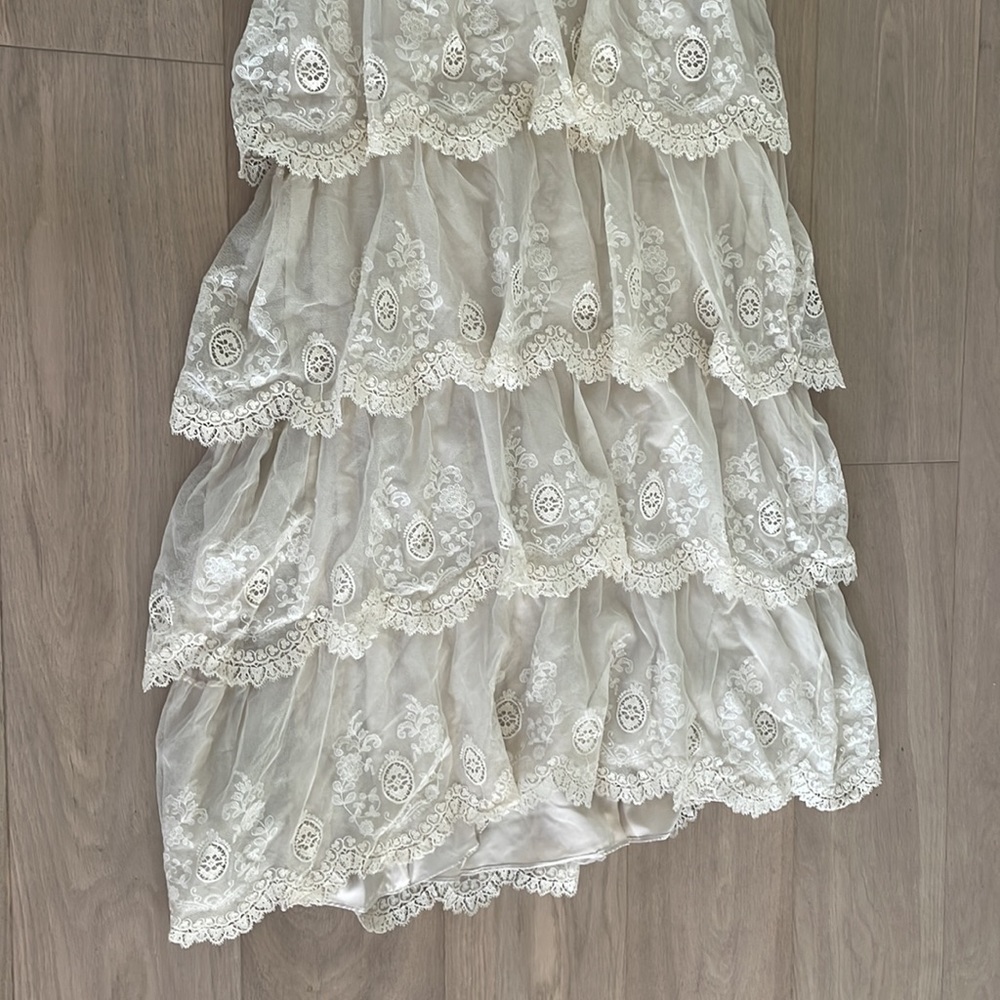 Couture Couture Runway Dress - Picture 3 of 10